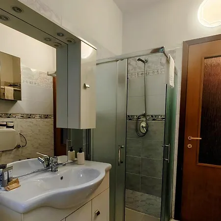 Bed & Breakfast Casa Vacanze Madonna Della Neve Stresa