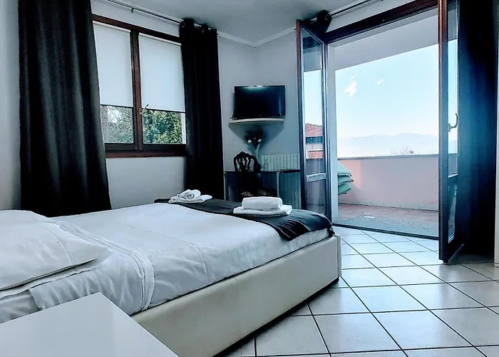 Madonna Della Neve 3*